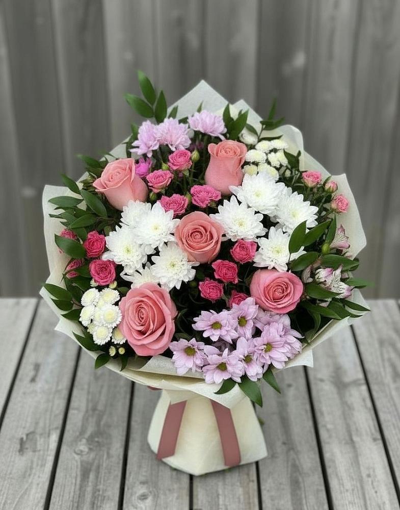 Букет цветов из: Альстромерии, Гвоздики, Розы и Хризантемы в Чернышевский