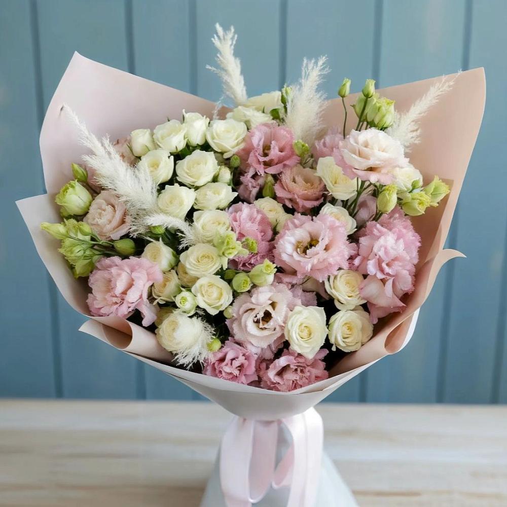 Букет цветов из: Альстромерии и Розы в Чернышевский