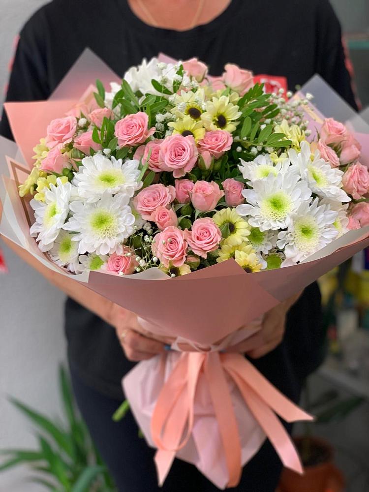 Букет цветов из: Розы и Хризантемы в Чернышевский