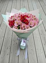 Букет цветов из:  Альстромерии в Чернышевский