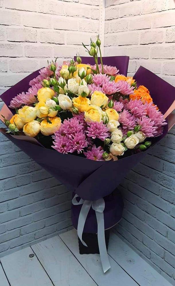 Букет цветов из: Хризантемы и Розы в Чернышевский