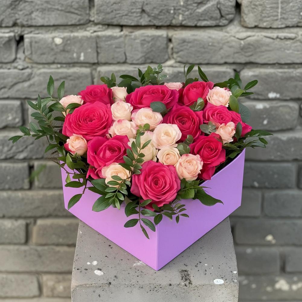 Цветочная композиция из Розы в коробке в Чернышевский