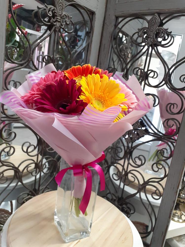 Букет цветов из: Герберы в Чернышевский