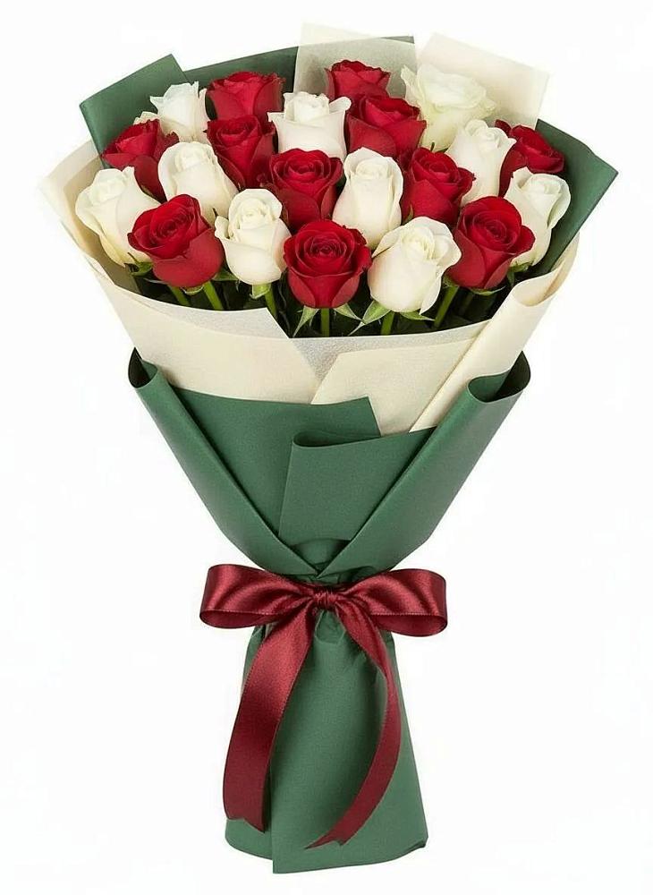 Букет Микс из красных и белых роз в Чернышевский