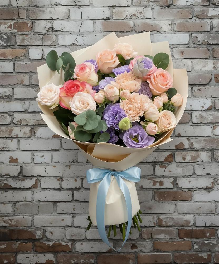 Букет цветов из: Розы, Лизиантусы и Гвоздики в Чернышевский