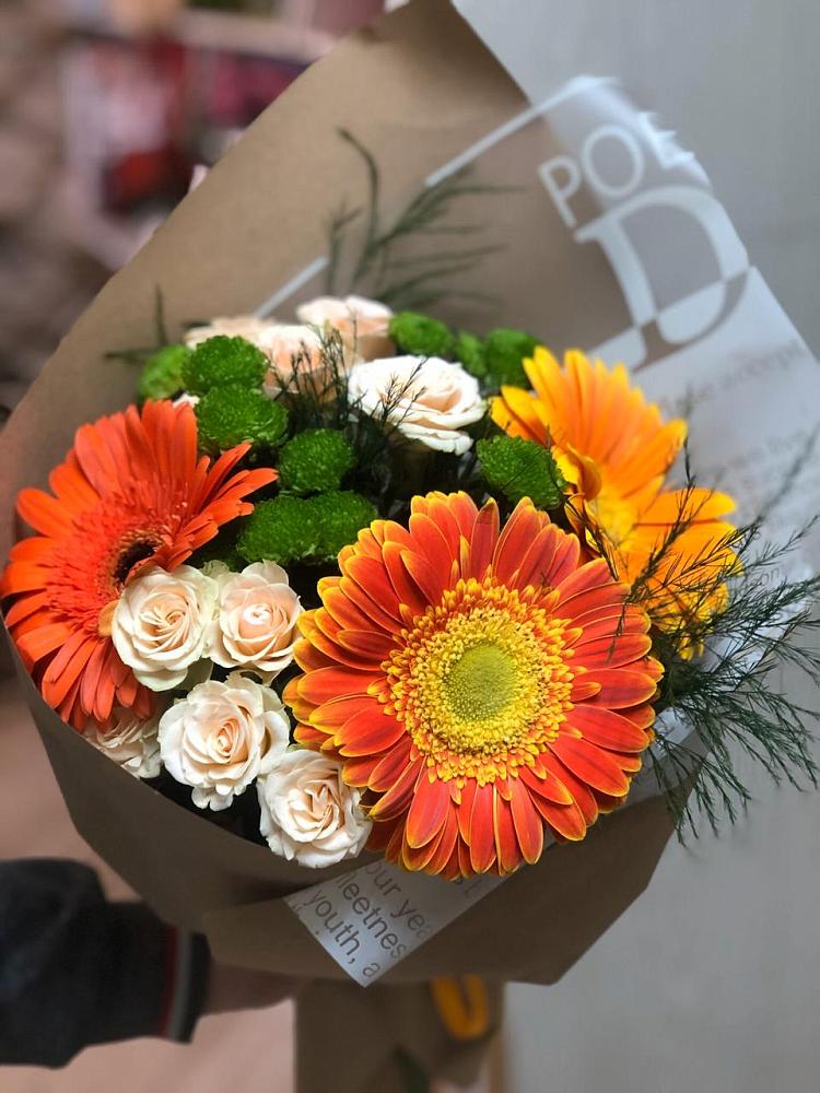 Букет цветов из: Герберы, Хризантемы и Розы в Чернышевский