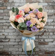 Букет цветов из:  Розы, Лизиантусы и Гвоздики в Чернышевский